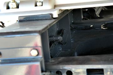 �ֶ��� ��FH16�ؿ� 750���� 6X4ǣ����ͼƬ