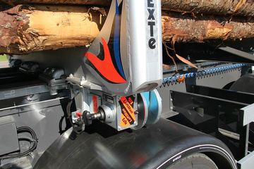 �ֶ��� ��FH16�ؿ� 750���� 6X4ǣ����ͼƬ