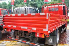 中国重汽HOWO 悍将 115马力 4.2米单排栏板轻卡(ZZ1047D3415D145) 中国重汽HOWO 悍将 115马力 4.2米单排栏板轻卡(ZZ1047D3415D145)