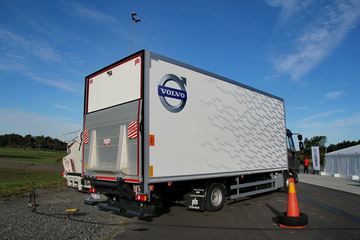 沃尔沃FL&nbsp;载货车外观                                                图片