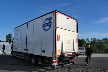 沃尔沃FL&nbsp;载货车外观                                                图片