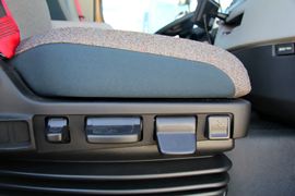 沃尔沃FL&nbsp;载货车驾驶室                                               图片