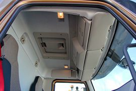 沃尔沃FL&nbsp;载货车驾驶室                                               图片