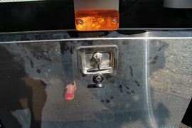 沃尔沃FL&nbsp;载货车底盘                                                图片