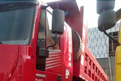 红岩 新金刚重卡 340马力 6X4 6.5米自卸车(CQ3254HTG414)