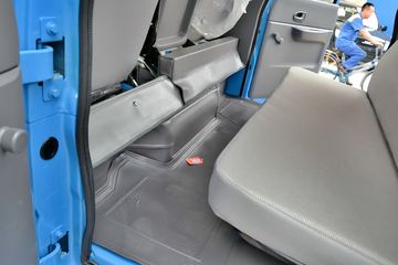 ���� ��˳�� 109���� 3.3��˫�ų��������Ῠ(JX1041TSGA24)ͼƬ