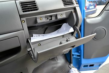 ���� ��˳�� 109���� 3.3��˫�ų��������Ῠ(JX1041TSGA24)ͼƬ