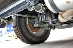 东风商用车 天龙重卡 350马力 6X4危化品运输牵引车(DFL4251A16)