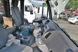 金王子&nbsp;牵引车驾驶室                                               图片