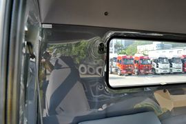 金王子&nbsp;牵引车驾驶室                                               图片