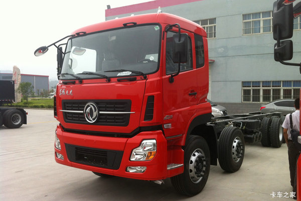 东风商用车 天龙重卡 320马力 8X4危险品载货车底盘(DFL1311A10)