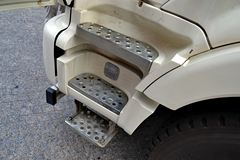 福田 雷萨 336马力 6X4 混凝土搅拌车