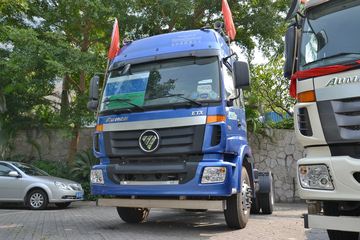 福田 欧曼ETX 5系重卡 336马力 4X2 LNG牵引车(BJ4182SLFCA-XA)