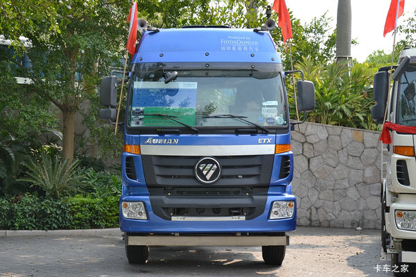 福田 欧曼ETX 5系重卡 336马力 4X2 LNG牵引车(BJ4182SLFKA-XA)