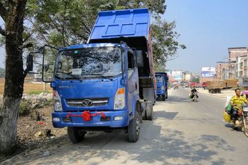 中国重汽 豪曼H3 102马力 4X2 3.75米自卸车(ZZ3048E17EB0)