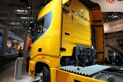 东风商用车 天龙旗舰KX 480马力 6X4 AMT自动挡牵引车(DFH4250C)