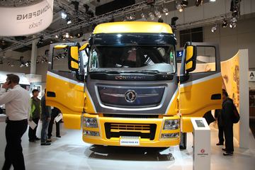 东风商用车 天龙旗舰KX 480马力 6X4 AMT自动挡牵引车(DFH4250C)