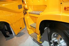 东风商用车 天龙旗舰KX 480马力 6X4 AMT自动挡牵引车(DFH4250C)