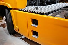 东风商用车 天龙旗舰KX 480马力 6X4 AMT自动挡牵引车(DFH4250C)