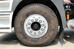 东沃 UD酷腾重卡 430马力 6X4牵引车(平顶驾驶室)(DND4250WB34)