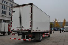福田 欧马可5系 168马力 4X2 冷藏车(BJ5169XLC-F2)