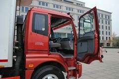 福田 欧马可5系 168马力 4X2 冷藏车(BJ5169XLC-F2)