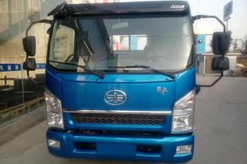 一汽红塔 解放公狮 124马力 5.3米排半仓栅式轻卡(CA5094CCYPK26L4R5E4)