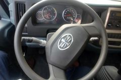 一汽红塔 解放公狮 124马力 5.7米单排栏板轻卡(CA1094PK26L4E4) 一汽红塔 解放公狮 124马力 5.7米单排栏板轻卡(CA1094PK26L4E4)