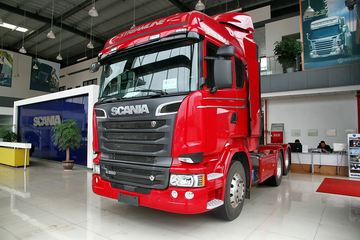 斯堪尼亚 R系列重卡 560马力 6X2R牵引车(型号R560 V8)