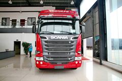 斯堪尼亚 R系列重卡 560马力 6X2R牵引车(型号R560 V8)
