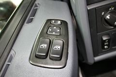 斯堪尼亚 R系列重卡 560马力 6X2R牵引车(型号R560 V8)