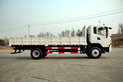 大运 N6中卡 160马力 4X2 6.75米栏板载货车(CGC1141WD3TA)