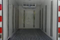 江淮好微 82马力 4X2 冷藏车(HFC5020XLCPW4E1B1D)