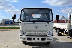 解放 J6F 130马力 3300轴距排半轻卡底盘(CA1041P40K2L1BE4.8)