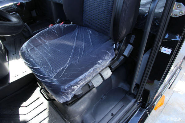 中冀解放年中大促,岁末狂欢