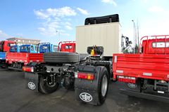 青岛解放 悍V重卡 336马力 6X2 LNG牵引车(CA4226P1K15T3NE5A80) 青岛解放 悍V重卡 336马力 6X2 LNG牵引车(CA4226P1K15T3NE5A80)