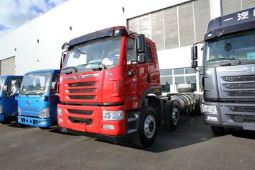 �ൺ��� ��V�ؿ� 300���� 8X4 6.8��LNG��ж������(CA3310P1K15L3T4NE5A80)ͼƬ