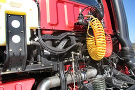 欧曼ETX&nbsp;牵引车外观                                                图片