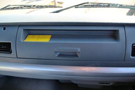 欧曼ETX&nbsp;牵引车驾驶室                                               图片