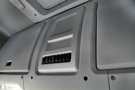 欧曼ETX&nbsp;牵引车驾驶室                                               图片