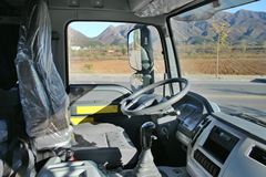 福田 欧曼ETX 6系重卡 400马力 6X4牵引车(BJ4253SNFKB-XG)