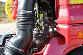 欧曼ETX&nbsp;牵引车底盘                                                图片