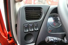 东风商用车 天龙重卡 292马力 8X4 9.6米载货车底盘(DFL1311A10)