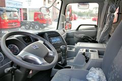 东风商用车 天龙重卡 292马力 8X4 9.6米载货车底盘(DFL1311A10)