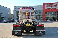 福田 欧曼ETX 6系重卡 380马力 6X4 LNG牵引车(BJ4253SMFCB-4)