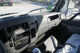 金刚&nbsp;自卸车驾驶室                                               图片