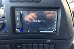 东风商用车 天龙重卡 270马力 8X2 9.6米载货车底盘(DFL5311CCYAX11B)