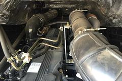 东风商用车 天龙重卡 270马力 8X2 9.6米载货车底盘(DFL5311CCYAX11B)