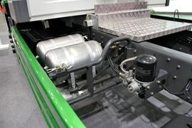 御龙&nbsp;牵引车底盘                                                图片