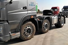 三环十通 御龙重卡 350马力 6X2牵引车(STQ4258L7Y10D4)
